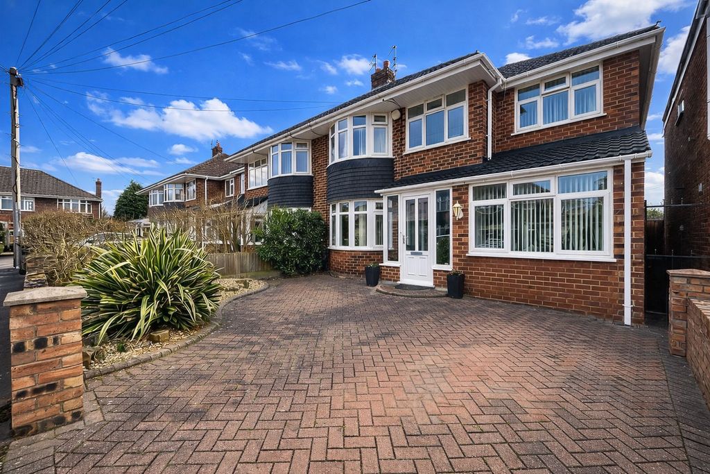 Property photo 1 of 27 4848261