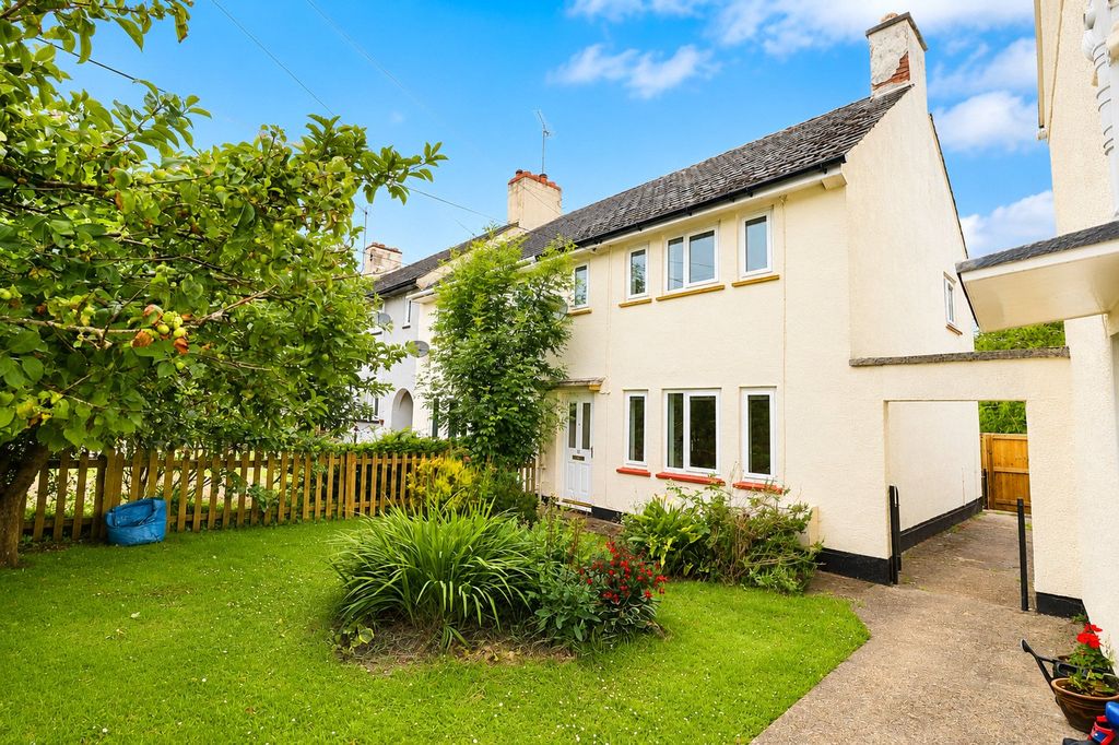 Property photo 1 of 12 1 - Picture No. 24