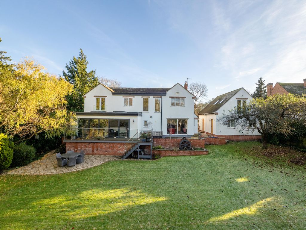 Property photo 1 of 25 Image