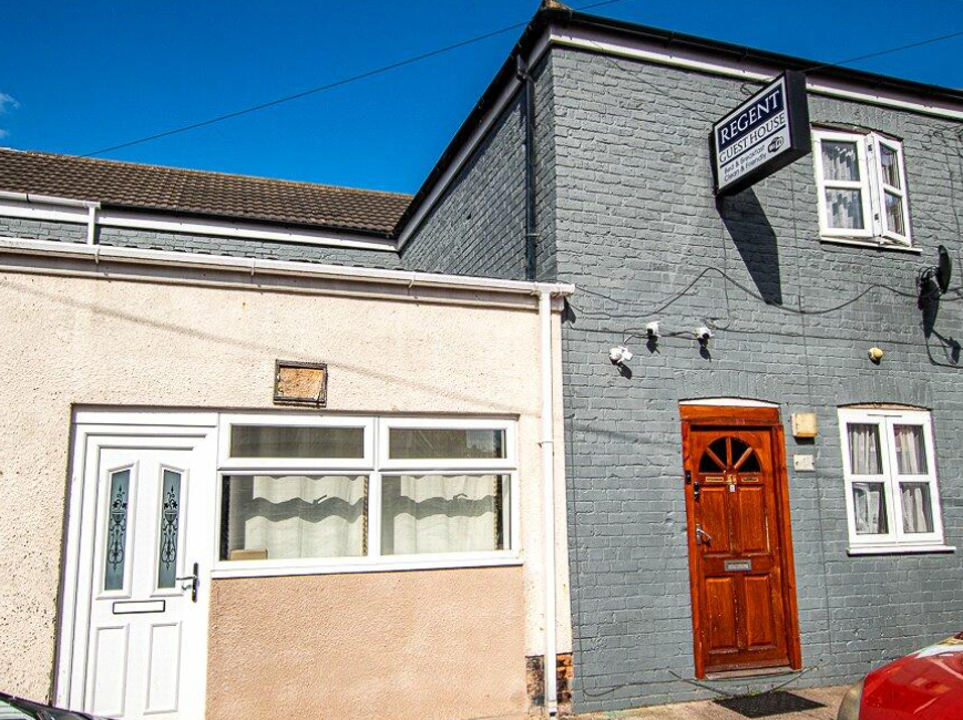 Property photo 1 of 7