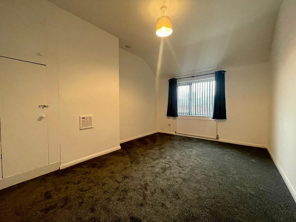 Property photo 3 of 7 Image