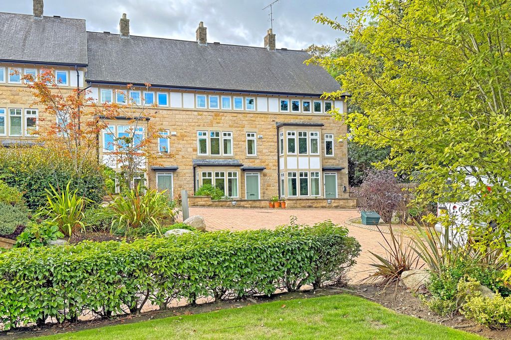 Property photo 1 of 38