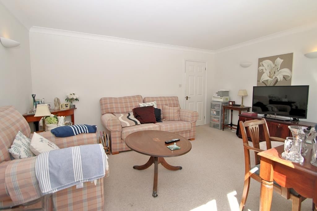 Property photo 3 of 14