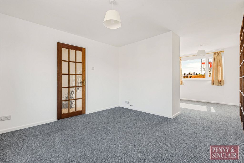 Property photo 3 of 9 Picture No. 07