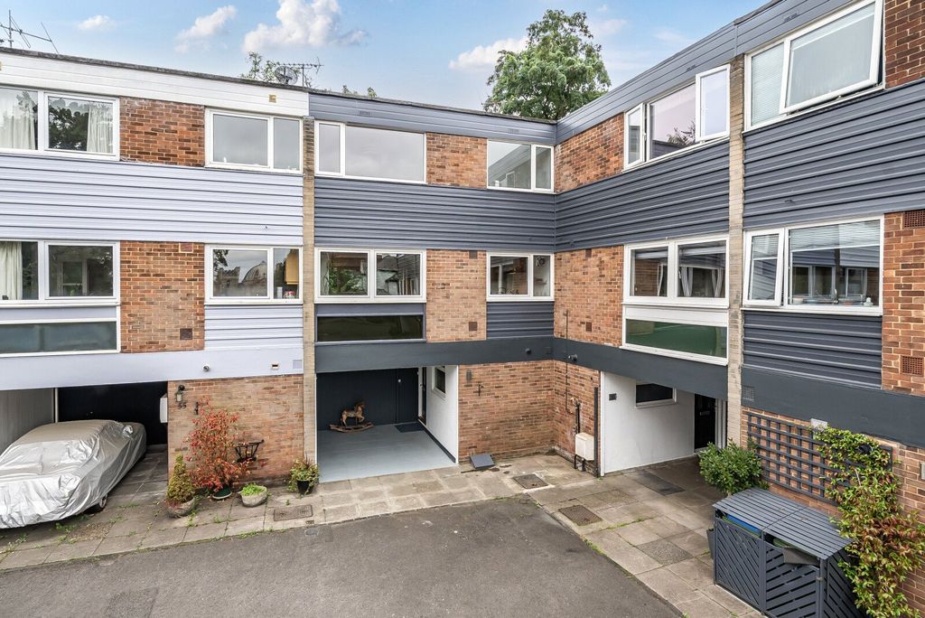 Property photo 1 of 18 Picture No. 02