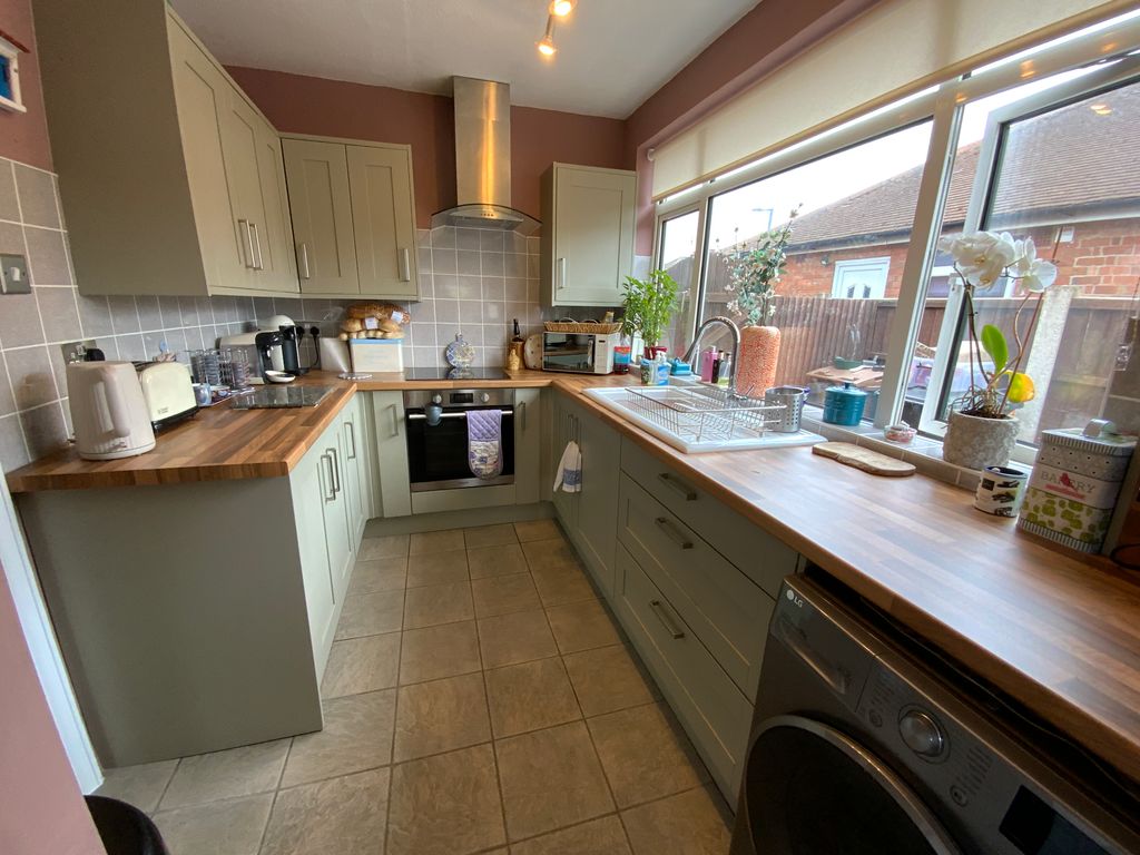 Property photo 3 of 21 Img_1805