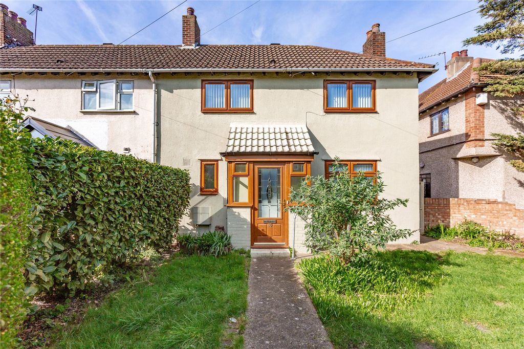 Property photo 1 of 12 Front