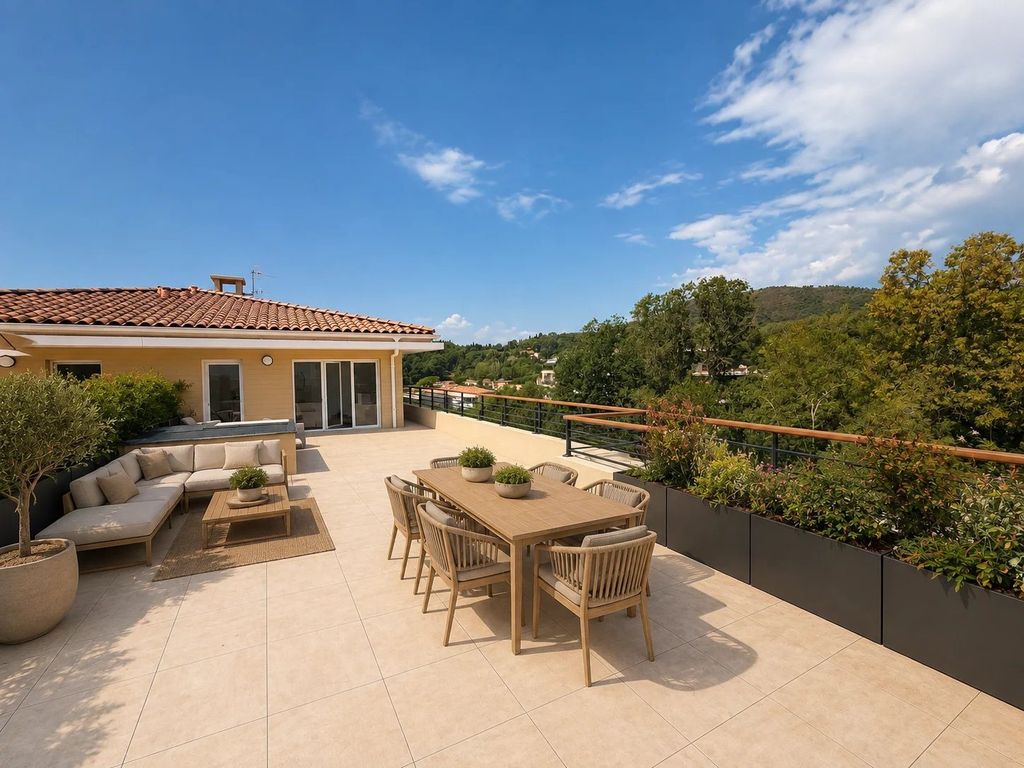 Property photo 1 of 11 Penthouse Apartment With 102 Sqm Terrace – New Development – French Riviera