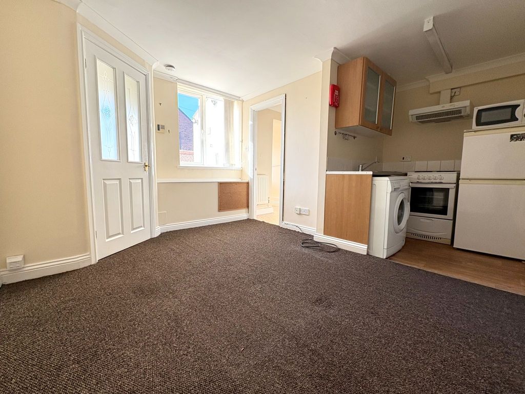 Property photo 3 of 7 Photograph 3