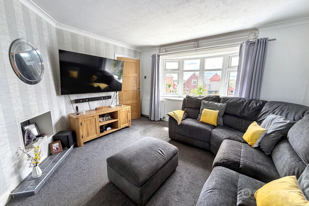 Property photo 2 of 20 5347275