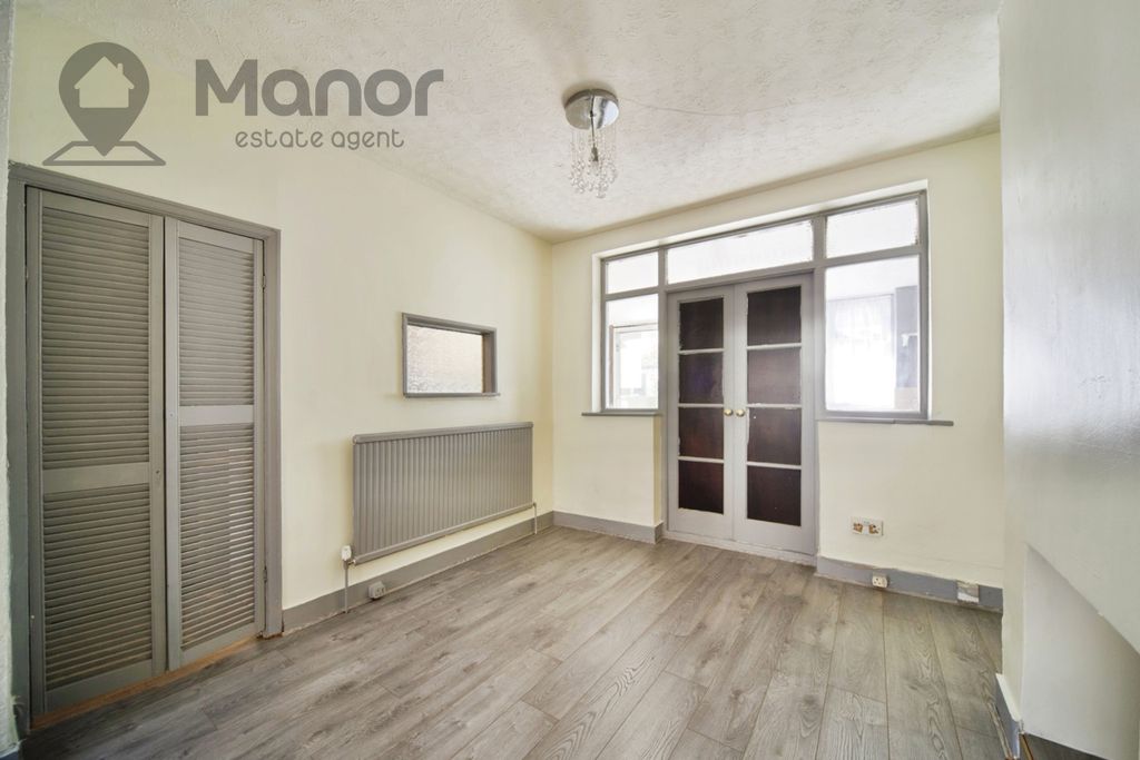 Property photo 3 of 13 Pic 3