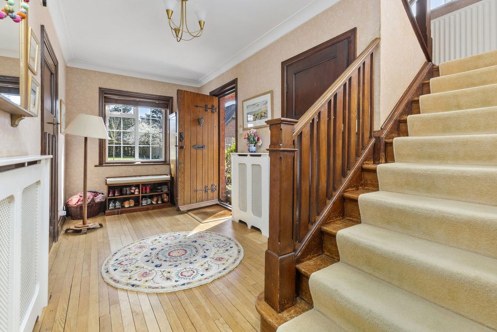 Property photo 3 of 29