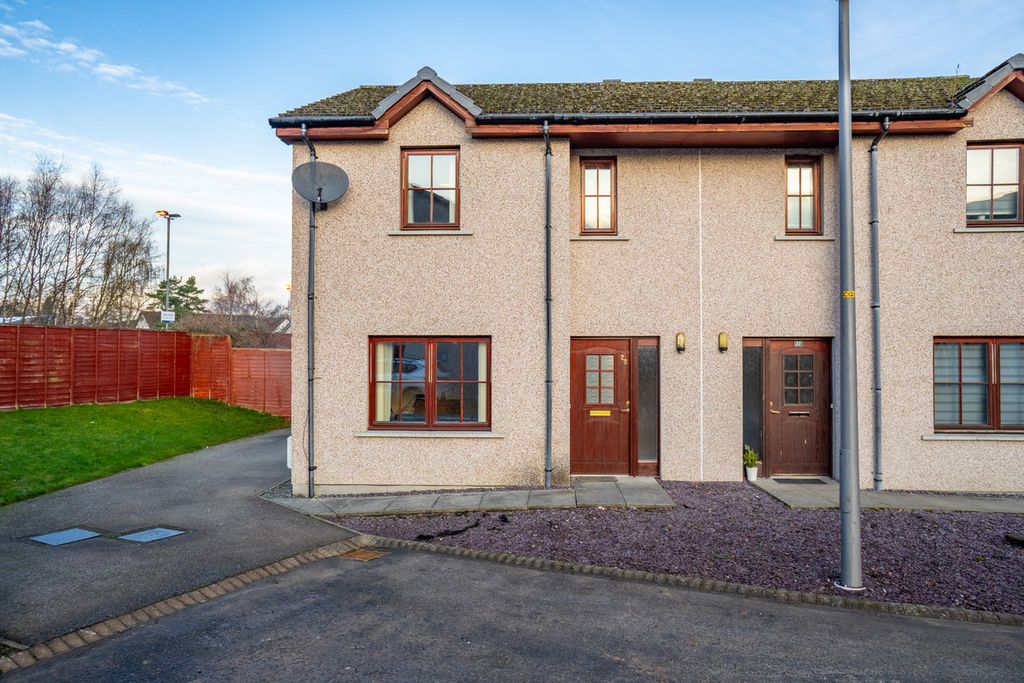 Property photo 1 of 25