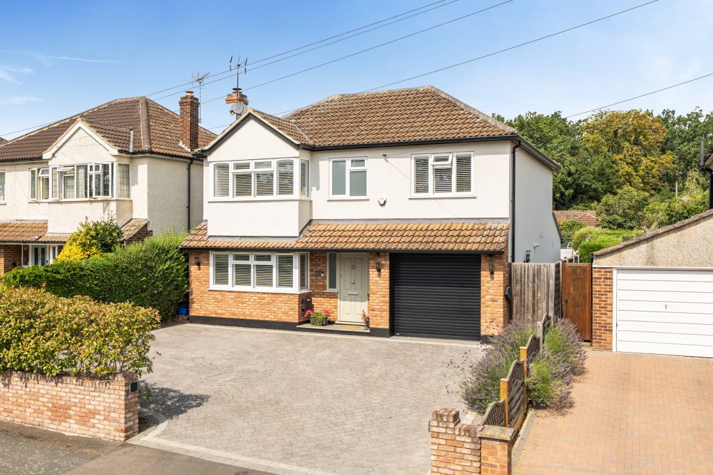 Property photo 1 of 33