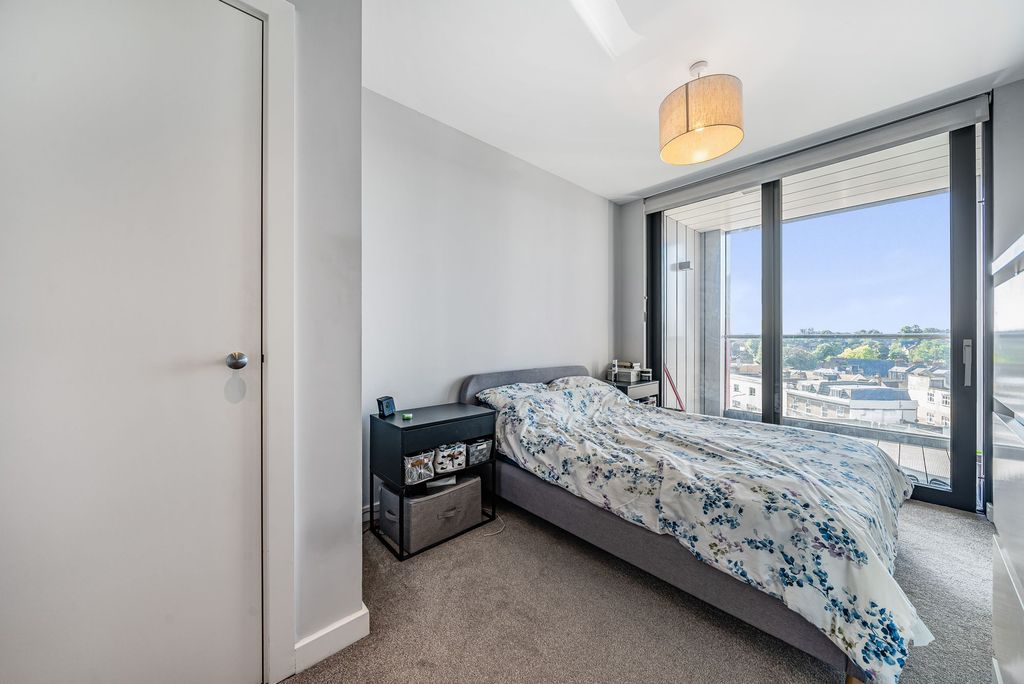 Property photo 3 of 7