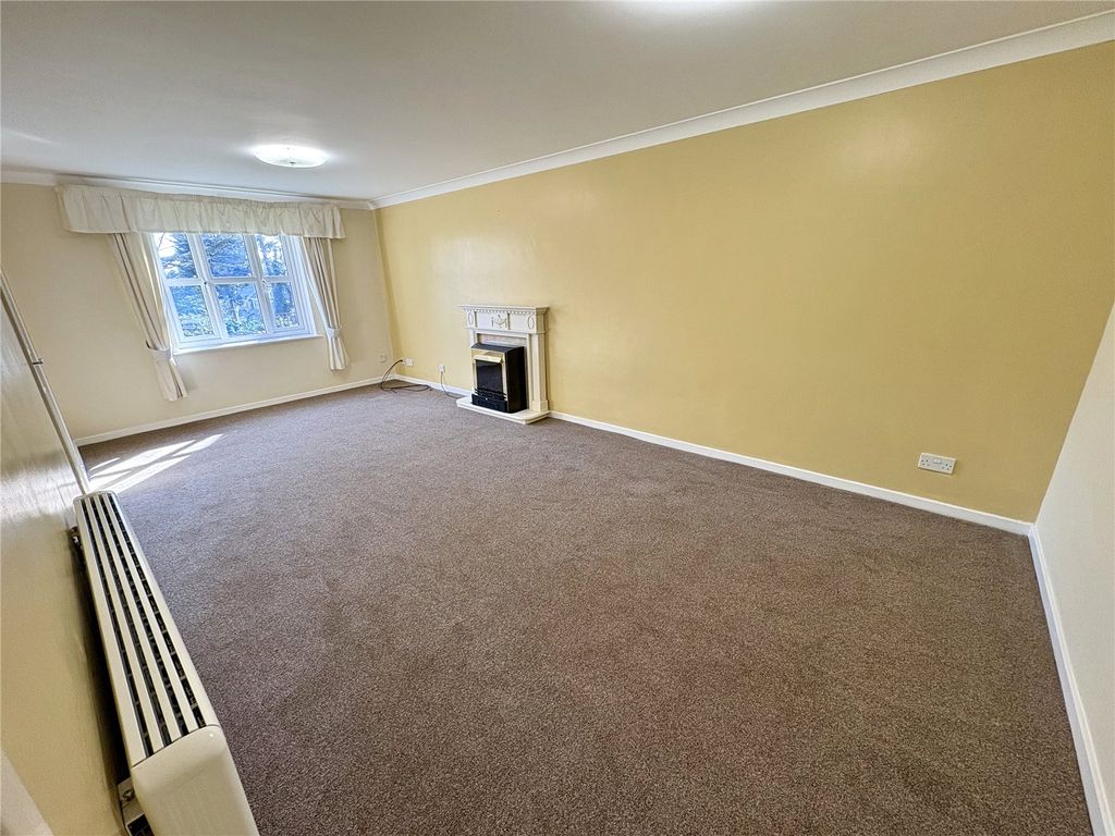 Property photo 2 of 9 Photograph