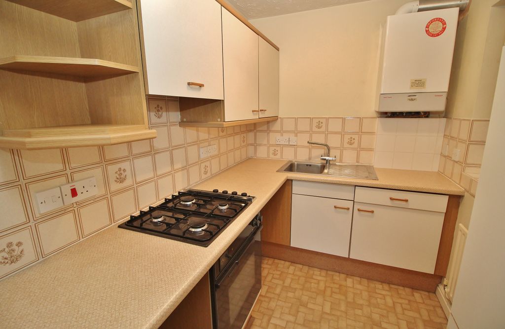 Property photo 3 of 11