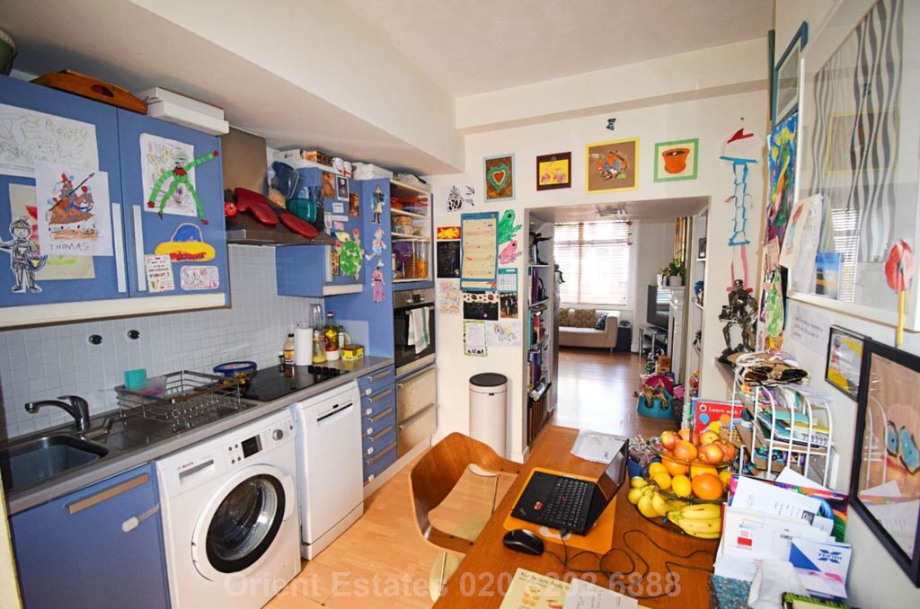 Property photo 3 of 8
