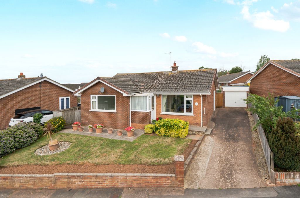 Property photo 1 of 14 Front