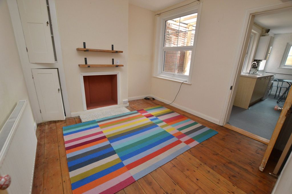 Property photo 3 of 15 Dining Room
