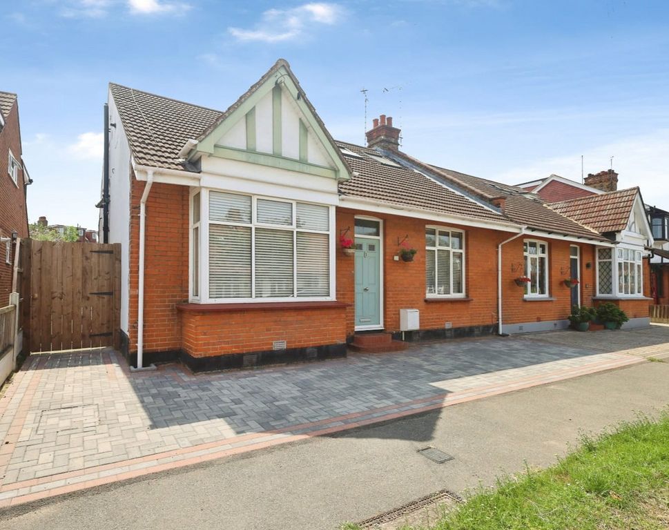 Property photo 1 of 28