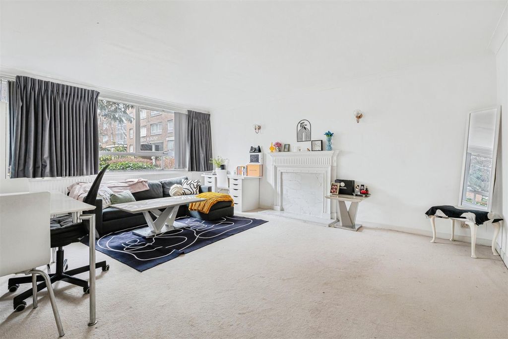 Property photo 3 of 14