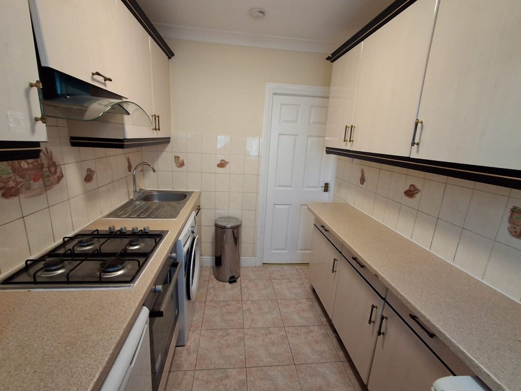Property photo 3 of 8