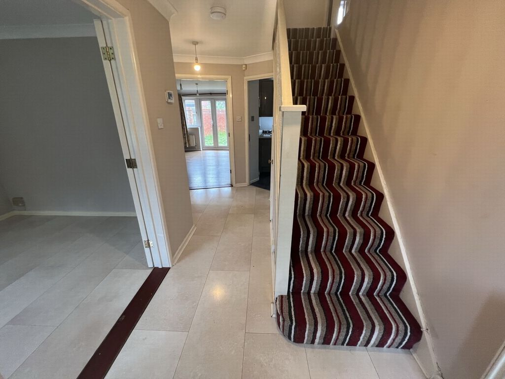 Property photo 2 of 12 Entrance