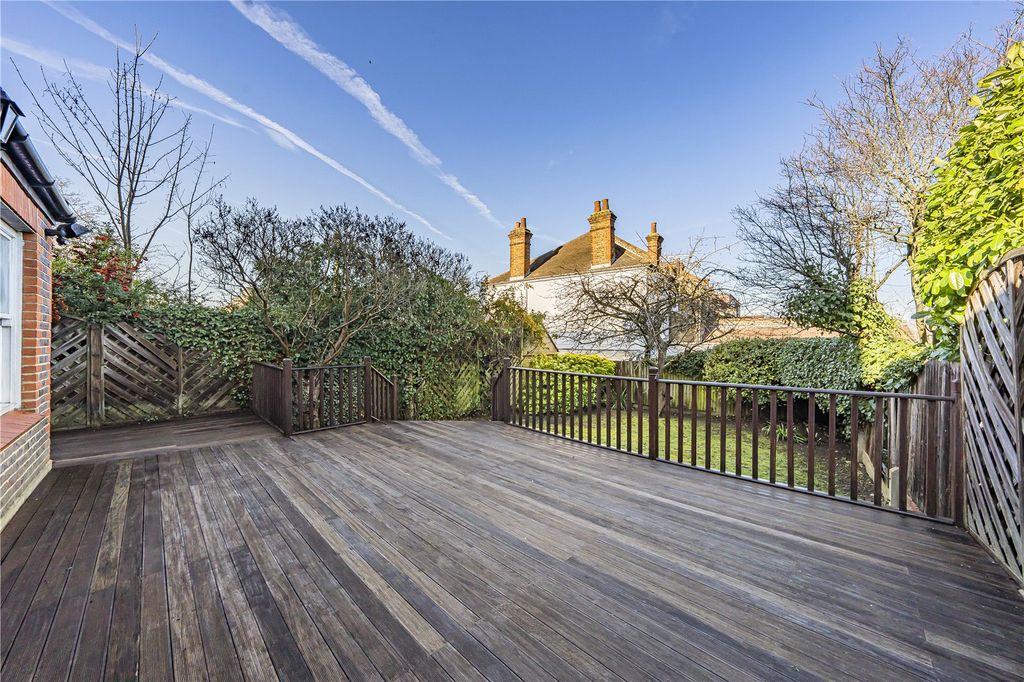 Property photo 2 of 25 Picture No. 01