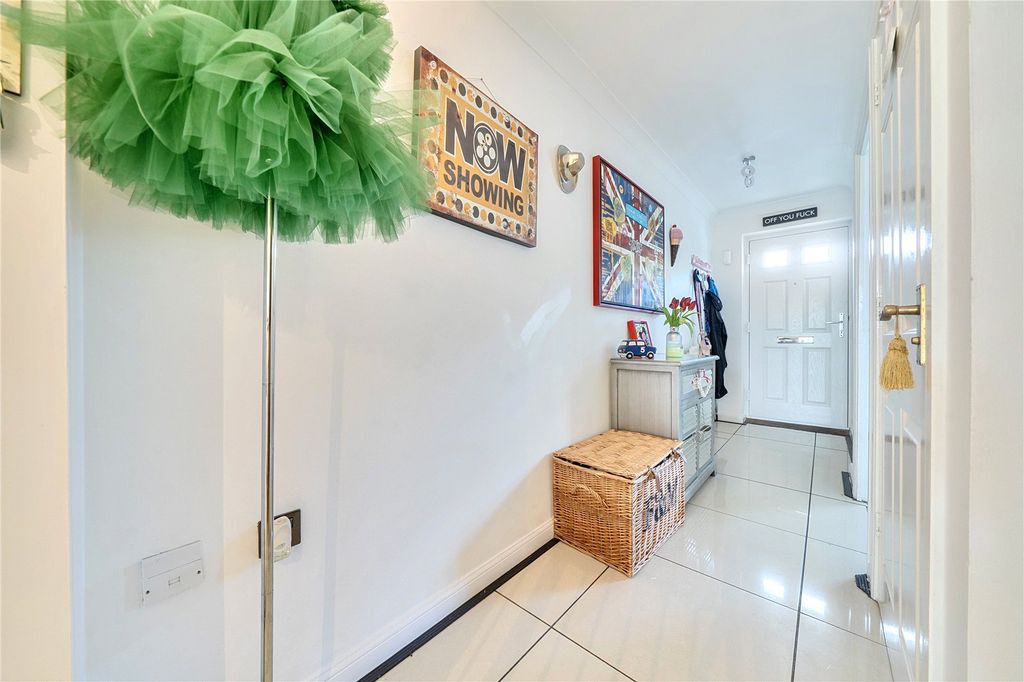 Property photo 2 of 21 Picture No. 02