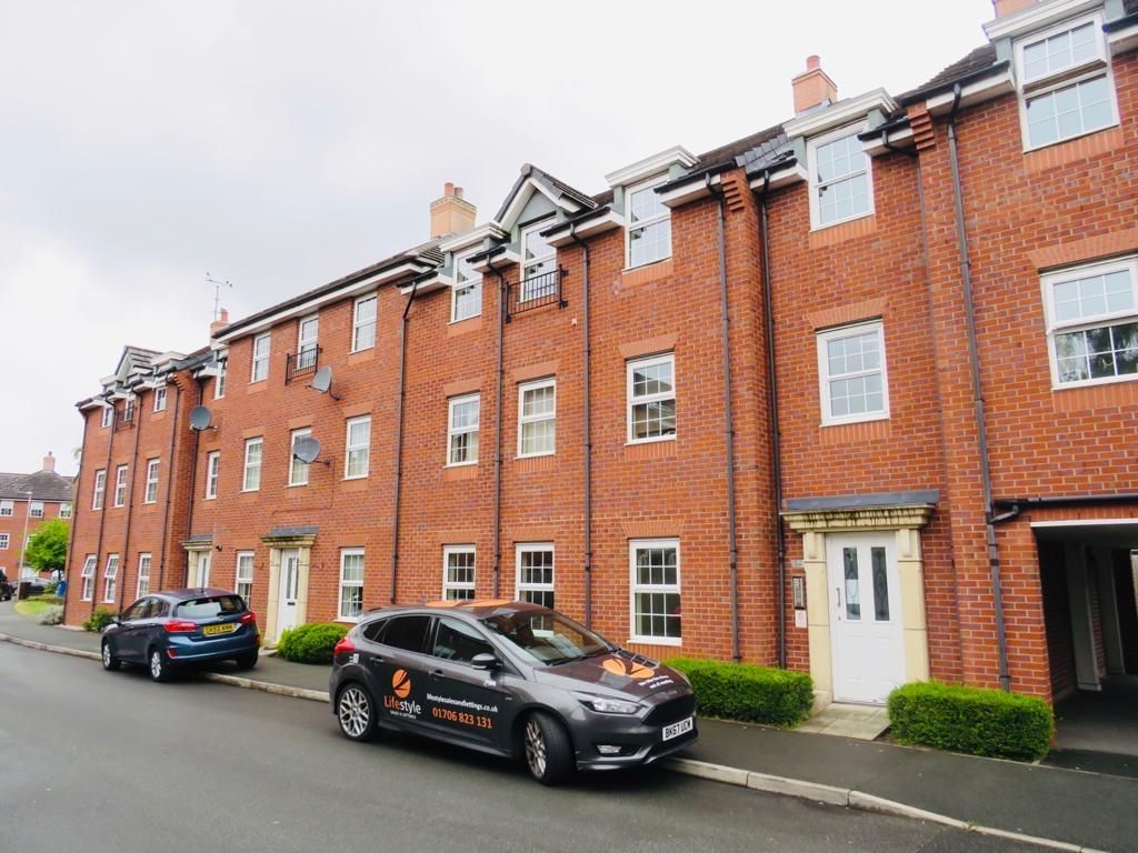 Property photo 1 of 8