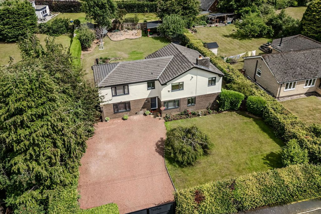 Property photo 1 of 35