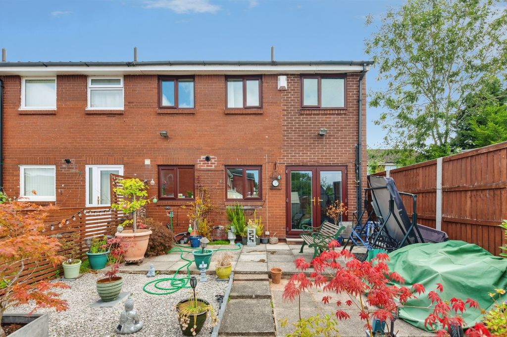 Property photo 2 of 20