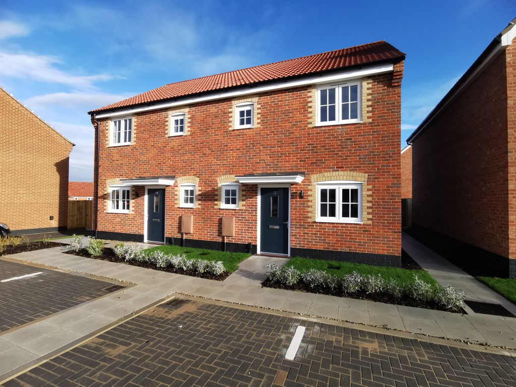 Property photo 1 of 9