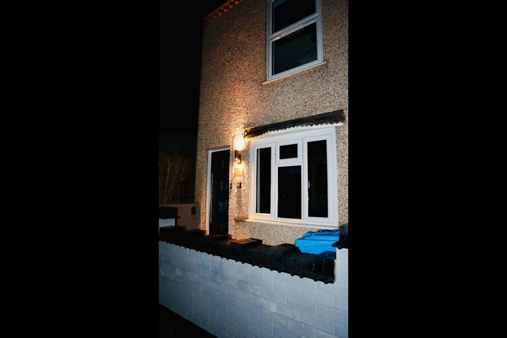 Property photo 1 of 20 O_1Hlfubj8v10v611Idofl4641157i.Jpeg