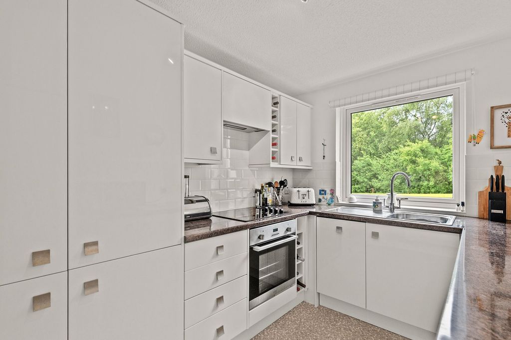 Additional image 8 of 2 bed flat for saleGuthrie Court, Gleneagles Village PH3