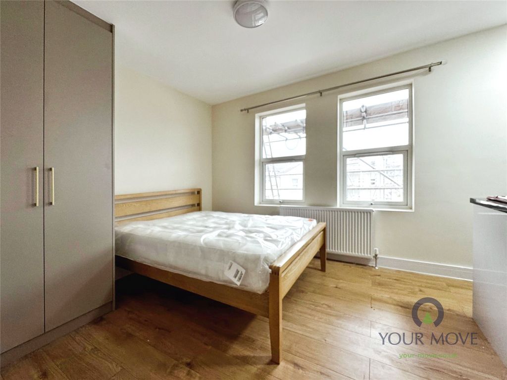 Property photo 1 of 7 Studio Room