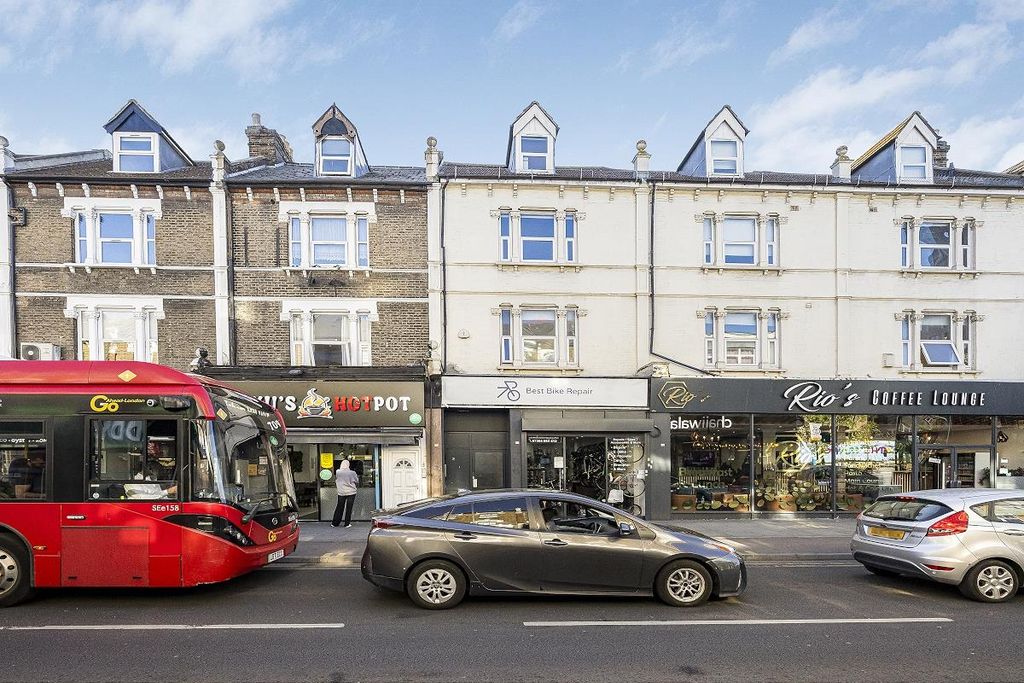 Property photo 1 of 18 1