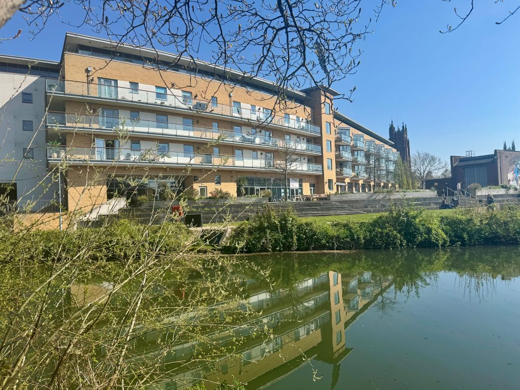 Property photo 1 of 16