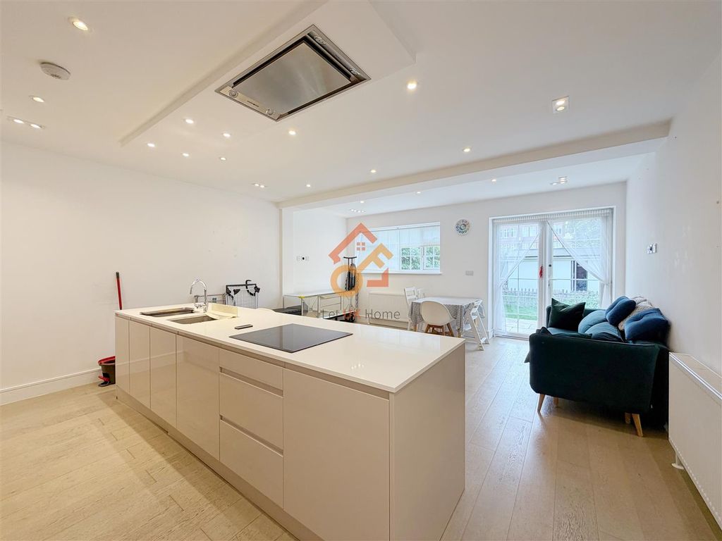 Property photo 2 of 27 Img_0964.Jpg