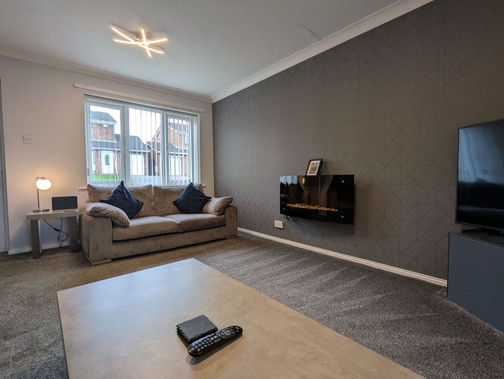 Property photo 2 of 17 Photograph 2