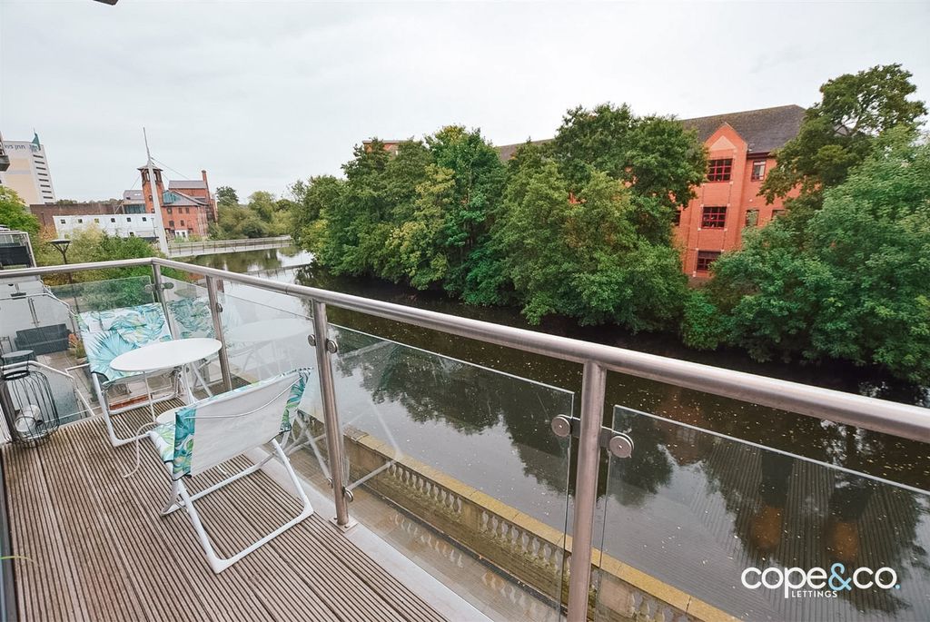Property photo 3 of 15 3868234