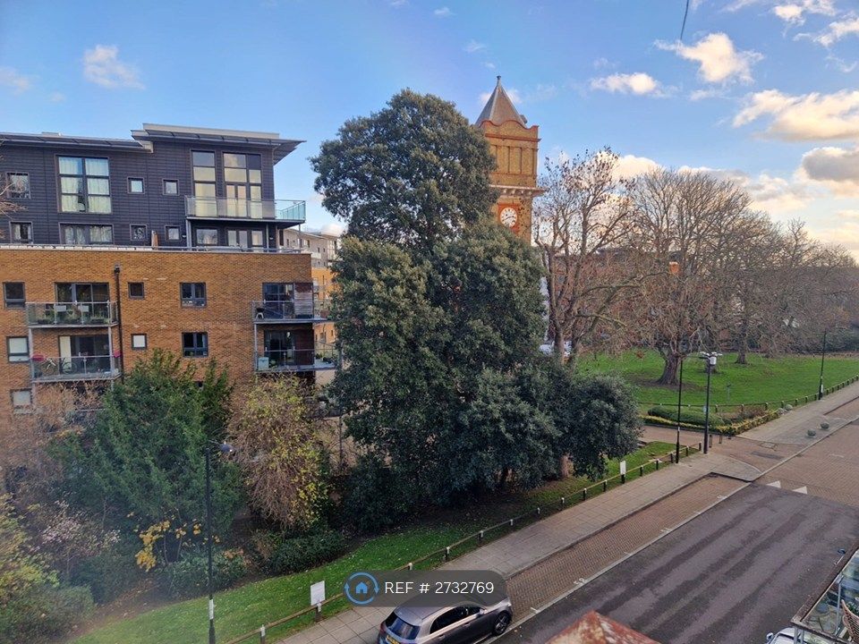 Property photo 3 of 9 Apartment View Over Meridian South Development