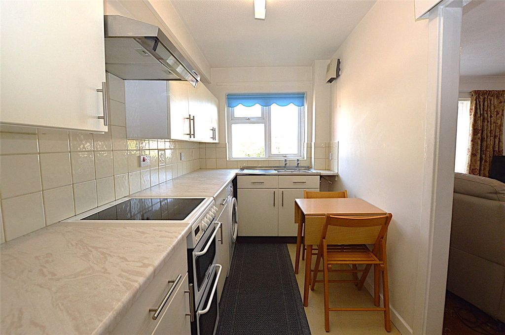 Property photo 3 of 11 Picture No. 05