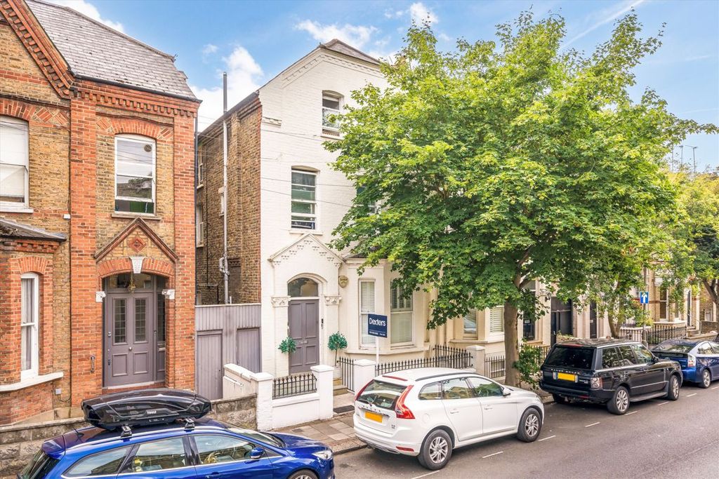 Property photo 1 of 7