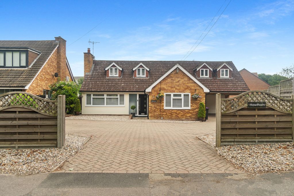Property photo 1 of 34
