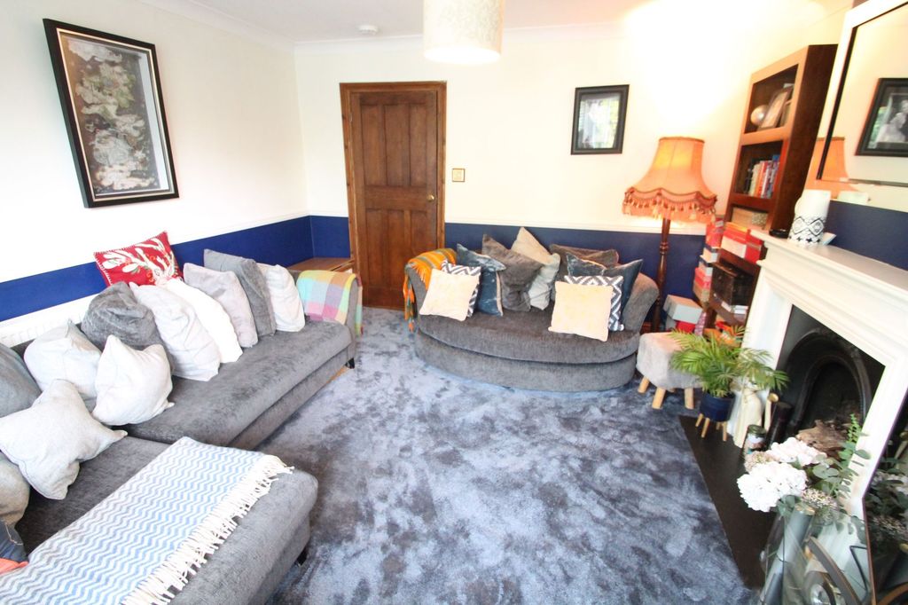 Property photo 2 of 16 Photo 14