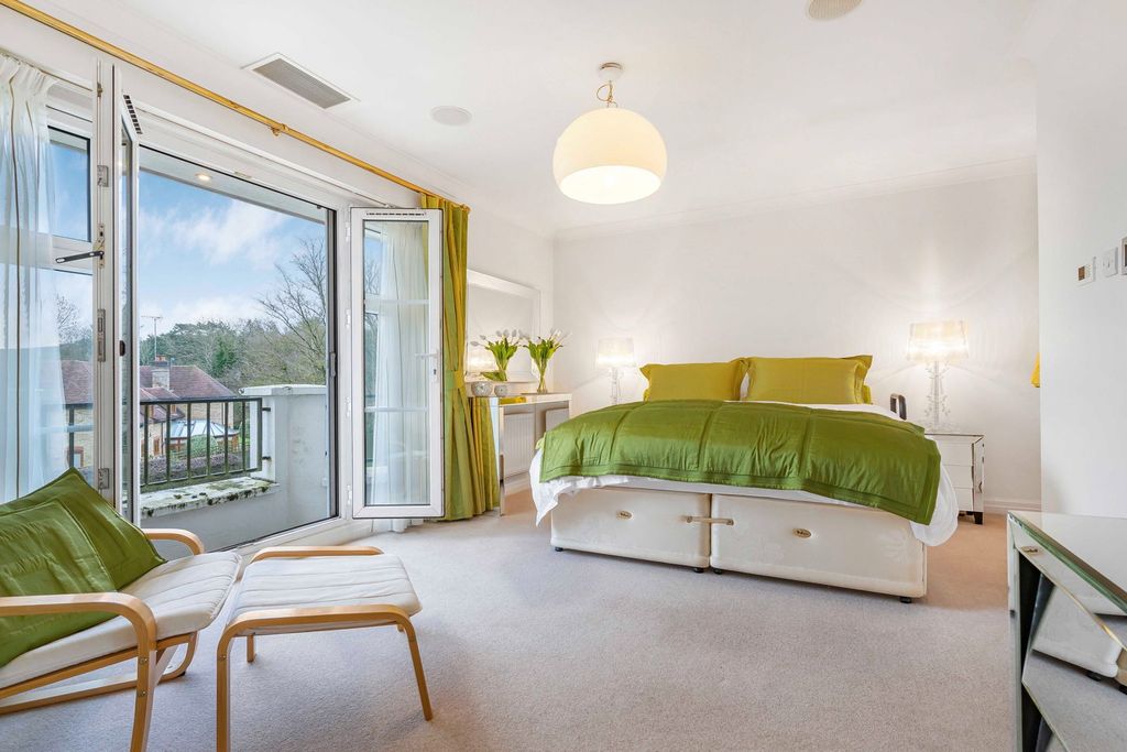 Additional image 5 of 4 bed detached house for saleBrassey Hill, Oxted RH8