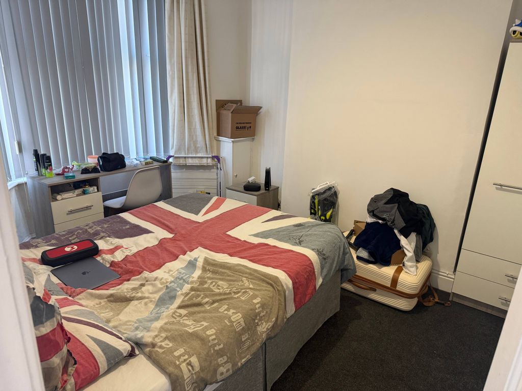 Property photo 3 of 11 20250507_121527422_Ios