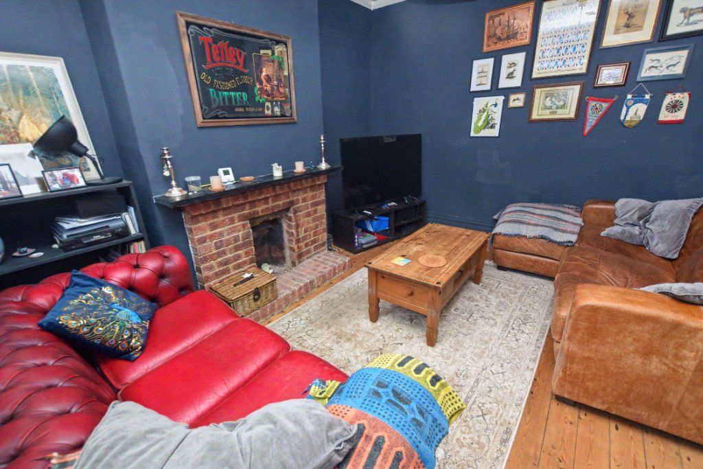Property photo 2 of 10 Lounge